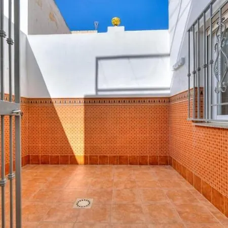 Lägenhet Unit In - 2 Bedrooms - 2 Beds - Fuengirola