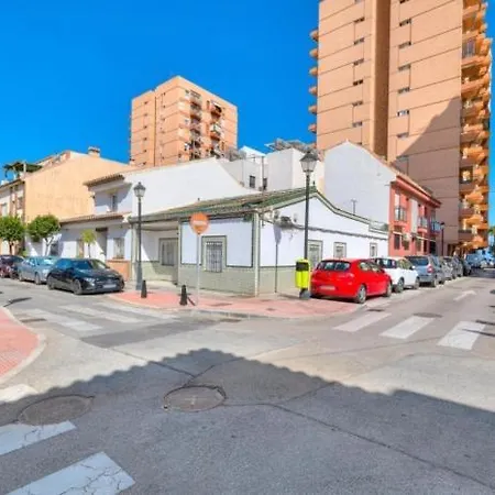 Unit In - 2 Bedrooms - 2 Beds - * Fuengirola