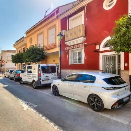 Unit In - 2 Bedrooms - 2 Beds - Apartment