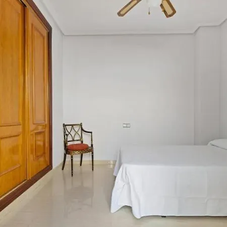 Unit In - 2 Bedrooms - 2 Beds - 푸엔히롤라