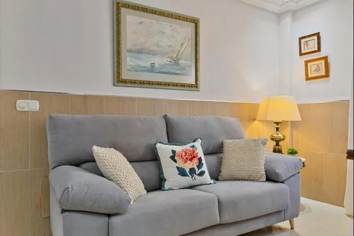 Unit In - 2 Bedrooms - 2 Beds - Apartment