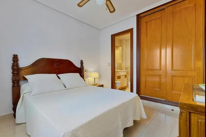 Apartment Unit In - 2 Bedrooms - 2 Beds - Fuengirola