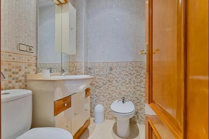 Unit In - 2 Bedrooms - 2 Beds - Apartment