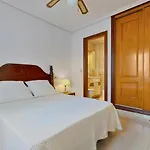 Appartement Unit In - 2 Bedrooms - 2 Beds - Fuengirola