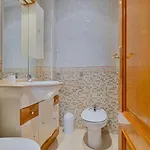 Unit In - 2 Bedrooms - 2 Beds - Appartement